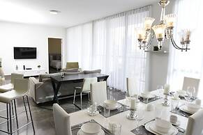 Yoo Panama & Arts Tower