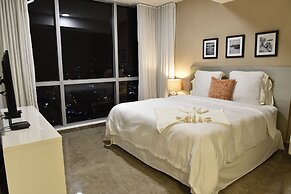 Yoo Panama & Arts Tower