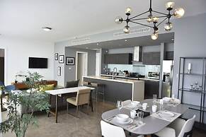 Yoo Panama & Arts Tower