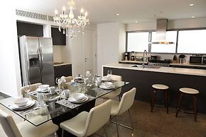 Yoo Panama & Arts Tower