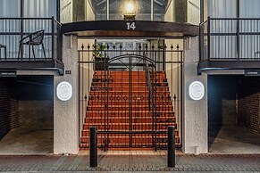 Esplanade Apartments