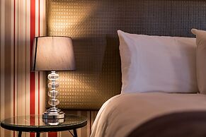 Esplanade Apartments