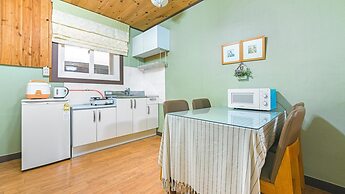 Gapyeong Cheongsol Pension