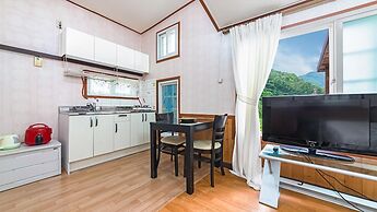 Gapyeong Cheongsol Pension