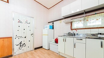 Gapyeong Cheongsol Pension