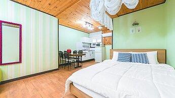 Gapyeong Cheongsol Pension