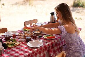 Ali Baba Ciftligi Alacati