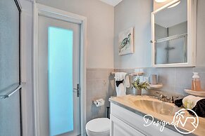 Modern 5BR with Private Heated Pool