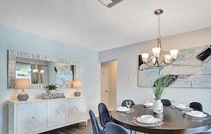 Modern 5BR with Private Heated Pool