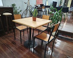 Caruma Surf Hostel & Suites