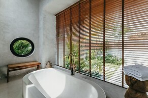 Concrete Retreat Umalas