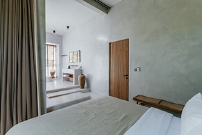 Concrete Retreat Umalas