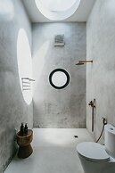 Concrete Retreat Umalas