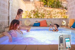 Vico Bianco Raro Rooms Collections