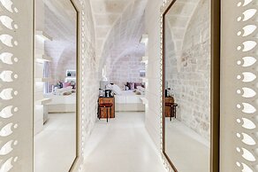 Vico Bianco Raro Rooms Collections