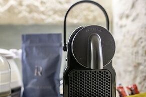 Vico Bianco Raro Rooms Collections