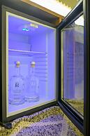 Vico Bianco Raro Rooms Collections