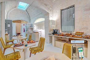 Vico Bianco Raro Rooms Collections