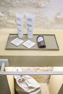 Vico Bianco Raro Rooms Collections