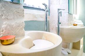 Vico Bianco Raro Rooms Collections