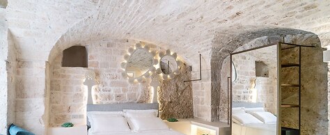 Vico Bianco Raro Rooms Collections