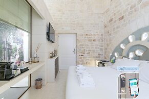 Vico Bianco Raro Rooms Collections