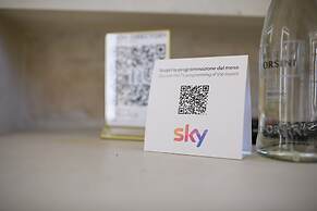 Vico Bianco Raro Rooms Collections