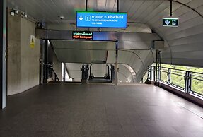 Zayn Express & Suites