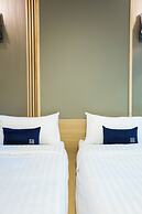 Zayn Express & Suites