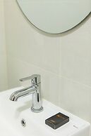 Zayn Express & Suites