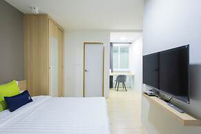 Zayn Express & Suites