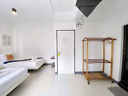 Remember @ Phuket Town Hostel