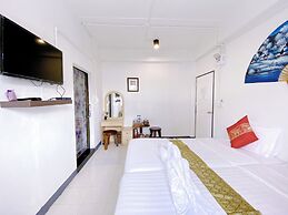 Remember @ Phuket Town Hostel