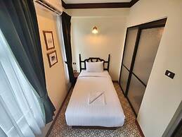 Baan Chao Khun Hotel