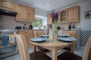 Wern Y Glais - 2 Bedroom Cottage - Glais