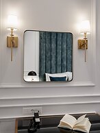 Praxitelous Luxury Suites