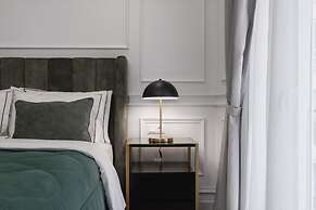 Praxitelous Luxury Suites