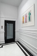 Praxitelous Luxury Suites