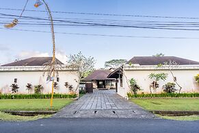 Tirta Tawar Villa