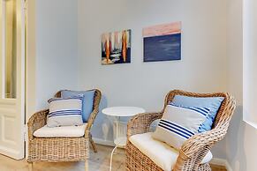 Indygo Apartments by Renters