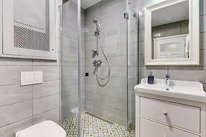 Indygo Apartments by Renters