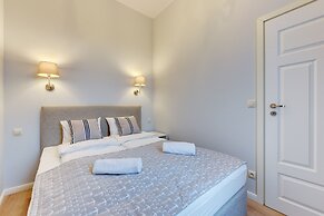 Indygo Apartments by Renters