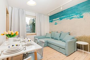 Kraszewskiego Apartment by Renters