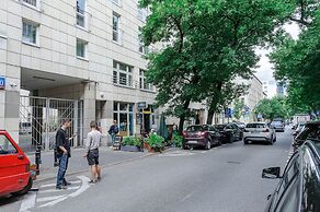 Lumina stylish apartments in the center