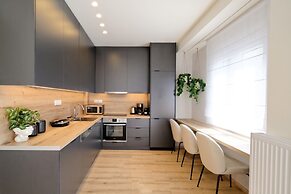 Eos Residence