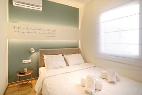 Eos Residence