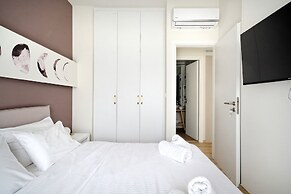 Eos Residence