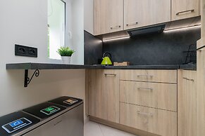 Bitwy pod Plowcami Apartment by Renters