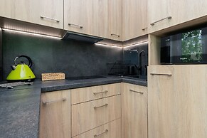 Bitwy pod Plowcami Apartment by Renters
