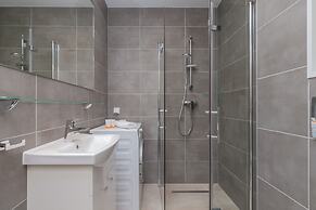 Berka Joselewicza Apartment by Renters